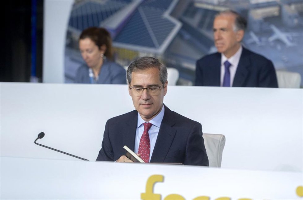 Archivo - El consejero delegado de Ferrovial, Ignacio Madridejos, durante la Junta General Ordinaria de Accionistas de Ferrovial, en el auditorio ONCE, a 13 de abril de 2023, en Madrid (España). Durante la Junta, los accionistas han votado el traslado d