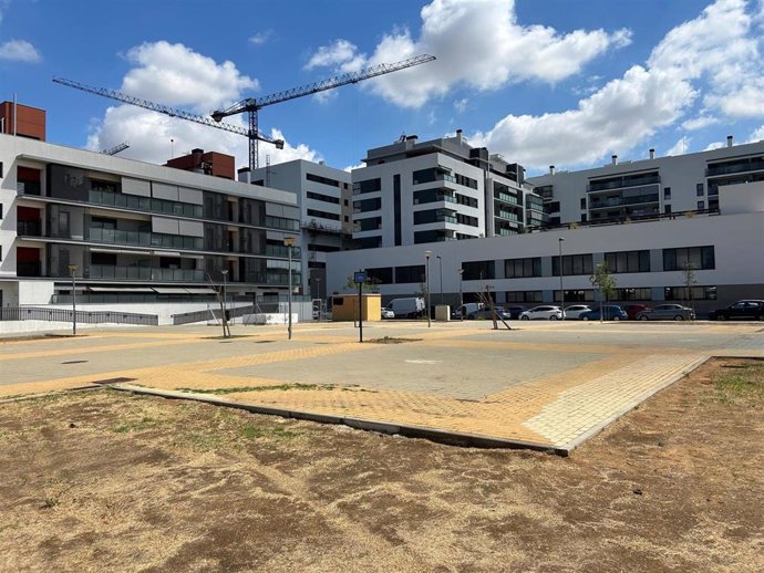 Plaza Antinoo de Sevilla Este