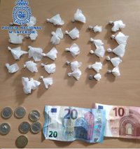 El TSJA confirma dos años de cárcel por vender coca, cannabis y heroína desde su casa de Alcalá de Guadaíra (Sevilla)