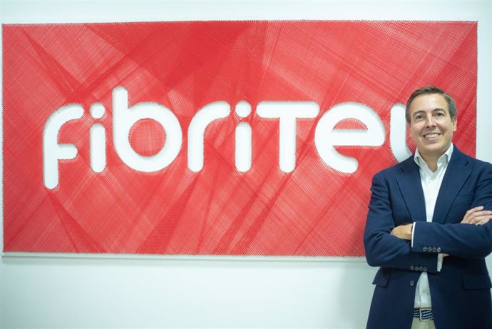 Archivo - El consejero delegado de Fibritel, Ignacio Martín