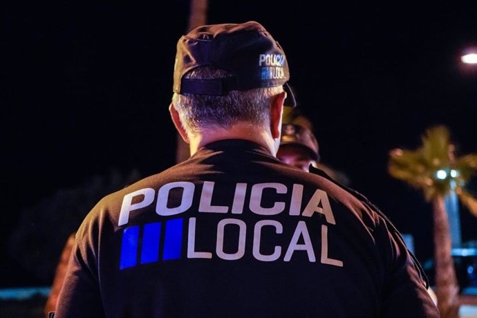 Un agente de la Policía Local de Palma