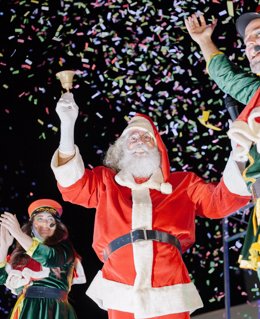 El centro comercial Miramar, en Málaga, inaugura la Navidad con visitas a Papá Noel, un teatro y talleres infantiles.