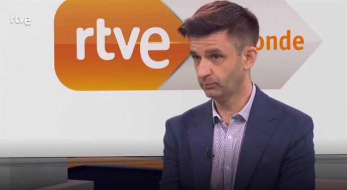 Archivo - El director de Contenidos Generales, José Pablo López, en el programa RTVE Responde.