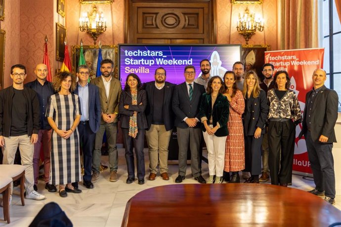 Presentación del Techstars Startup Weekend en el Ayuntamiento hispalense