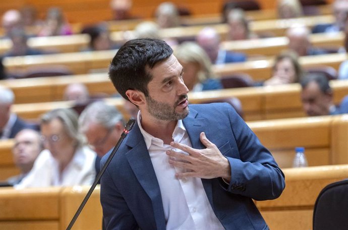 El ministro de Derechos Sociales, Consumo y Agenda 2030, Pablo Bustinduy,en una fotografía de archivo.