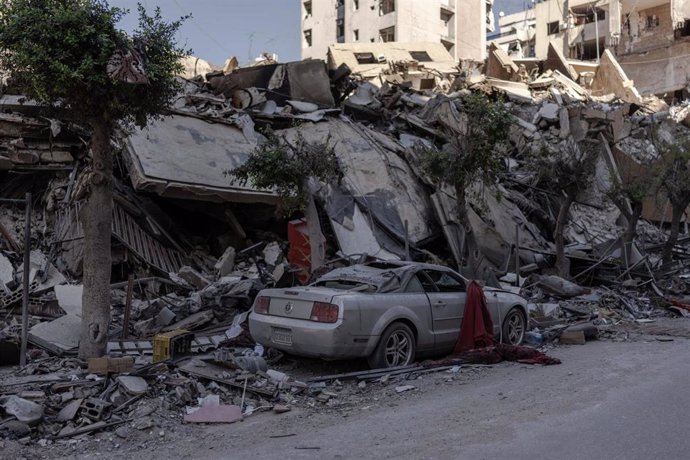 Un edificio colapsado en el barrio de Dahiye, en el sur de Beirut