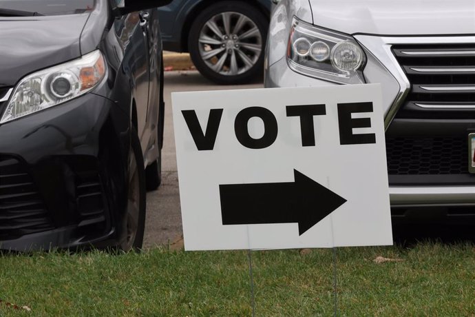 Centro de votación para las elecciones presidenciales de EEUU en Milwaukee (Wisconsin)