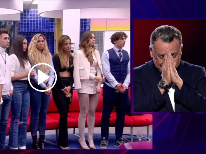 Jorge Javier Vázquez, muy emocionado al comunicar a los concursantes de Gran Hermano lo sucedido por la DANA