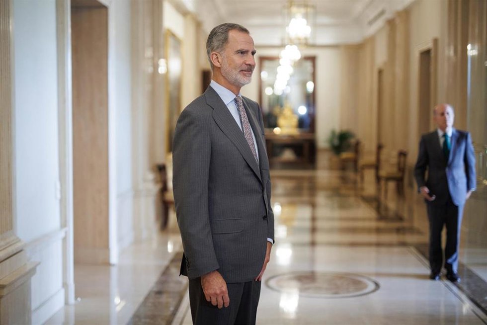 Archivo - El Rey Felipe VI recibe en audiencia a una representación de los participantes en el Spain Startup, South Summit 2023, en el Palacio de la Zarzuela, a 8 de junio de 2023, en Madrid (España).