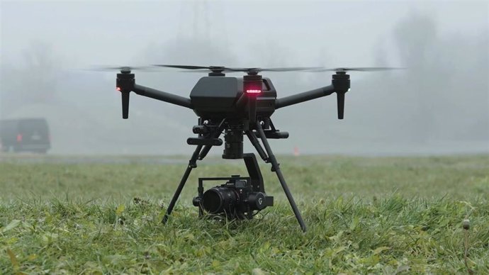 Dron Airpeak S1