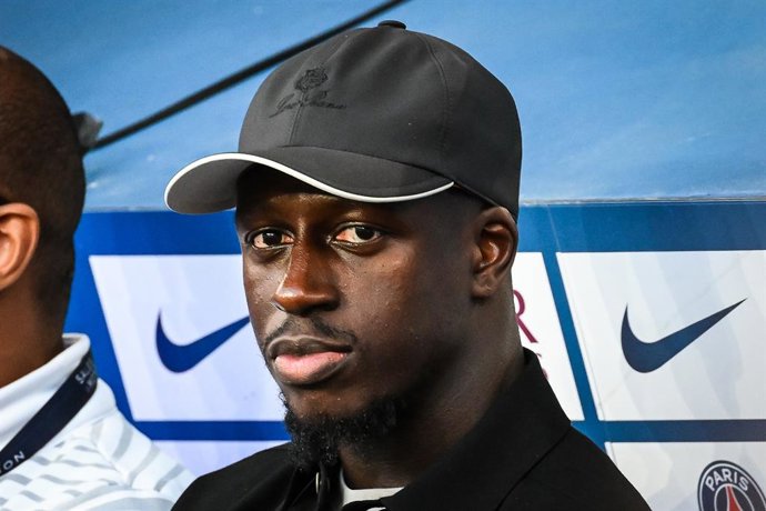 Archivo - Benjamin MENDY of Lorient during the French championship Ligue 1 football match between Paris Saint-Germain and FC Lorient on August 12, 2023 at Parc des Princes stadium in Paris, France - Photo Matthieu Mirville / DPPI
