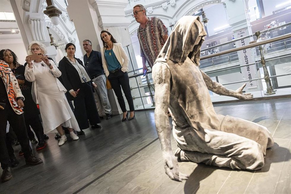 Archivo - Más de 100.000 personas visitan la IX Bienal de Arte Contemporáneo de Fundación ONCE en su primer mes en CentroCentro