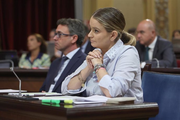 Archivo - La presidenta del Govern balear, Marga Prohens.