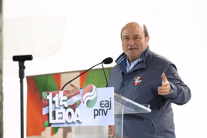 El presidente del EAJ-PNV, Andoni Ortuzar, interviene en el 115 aniversario de la Organización Municipal de EAJ-PNV de Leioa, (Bizkaia)