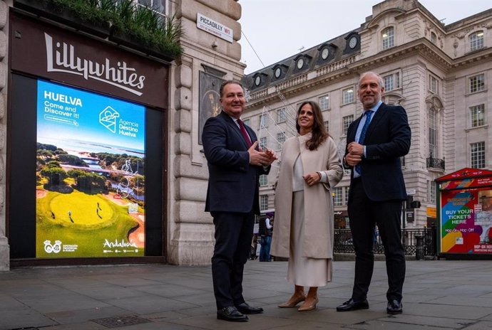 Visita el espacio publicitario de Huelva instalado en pleno centro de Londres.