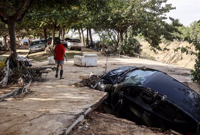 Estragos ocasionados por la DANA, a 6 de noviembre de 2024, en Picanya, Valencia, Comunidad Valenciana (España). Picanya es uno de los 69 municipios afectados por la DANA en la que todavía queda mucho trabajo por hacer. La falta de maquinaria y el difícil