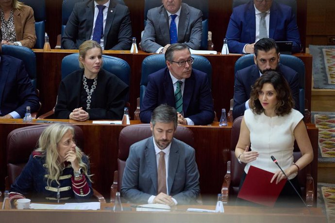 Ayuso y la oposición participan en el pleno de la Asamblea tras las citaciones cruzadas en la comisión de Begoña Gómez