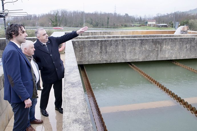 Archivo - Fomento invertirá casi 2 millones en mejorar la calidad del agua en Villaescusa y Astillero