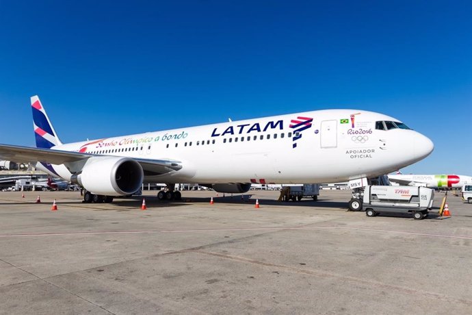 Archivo - Latam Airlines