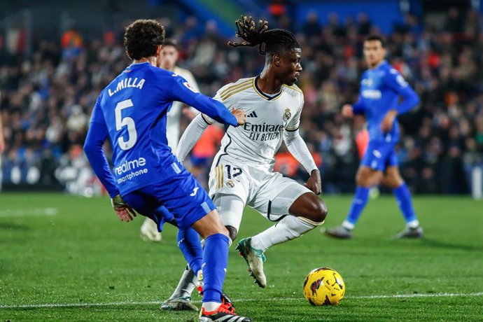 Archivo - Eduardo Camavinga of Real Madrid in action during the Spanish League, LaLiga EA Sports, football match played between Getafe CF and Real Madrid at Coliseum stadium on February 01, 2024, in Madrid, Spain.