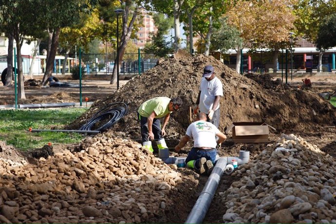 El parque Royo del Rabal tendrá 30 nuevos árboles, mejor accesibilidad y un área canina independiente