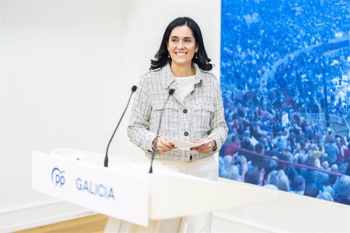 La secretaria xeral del PPdeG, Paula Prado, en rueda de prensa.