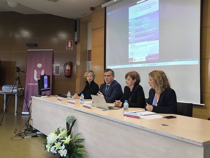 Jornada organizada por la Delegación del Gobierno de C-LM en Talavera a través de la Unidad de Coordinación contra la Violencia sobre la Mujer.