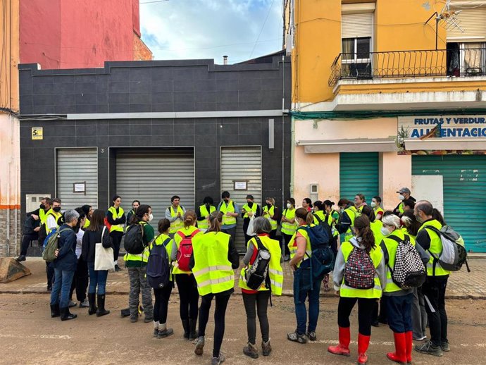 Voluntarios de la UCV