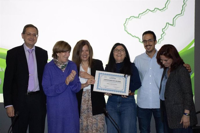 Reconocimiento al Hospital Virgen de las Nieves de Granada con la certificación 'Escalem'