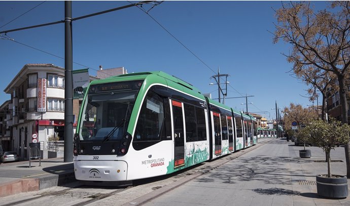 Archivo - Imagen de archivo del Metro de Granada.