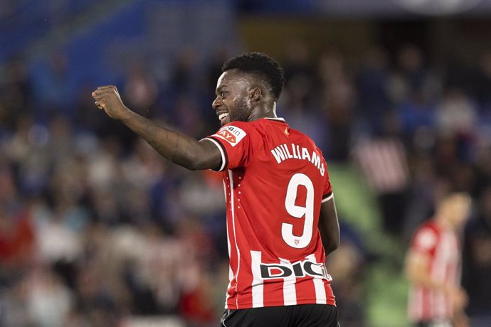 Archivo - Inaki Williams of Athletic Club de Bilbao celebrates a goal during the Spanish League, LaLiga EA Sports, football match played between Getafe and Athletic Club de Bilbao at Coliseum Stadium on MAY 3, 2024, in Getafe, Spain.