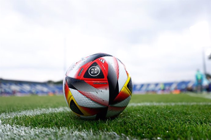 Archivo - Ilustration, ball of the match during the Spanish Women Cup, Copa de la Reina, Semi Final 1 football match played between Alhama CF and Atletico de Madrid at Municipal de Butarque stadium on May 23, 2023, in Leganes, Madrid, Spain.