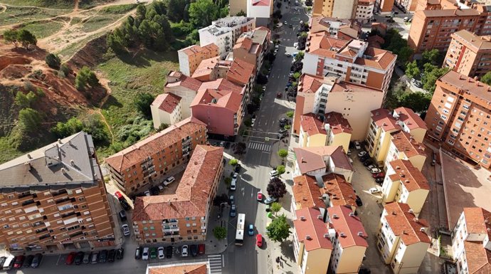 Archivo - Avenida de Sagunto.