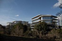 Grifols se dispara un 7,1% tras publicar resultados, reducir deuda y confirmar previsiones para 2024