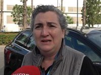 Pepa Muñoz, en Valencia, rompe a llorar emocionada ante la situación diez días después de la DANA