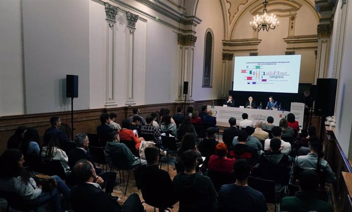 El Proyecto Edufinet, programa de educación financiera promovido por la Fundación Unicaja y Unicaja, celebra en Málaga la próxima semana, del 13 al 15 de noviembre, su VII Congreso de Educación Financiera, con el patrocinio de Funcas Educa.