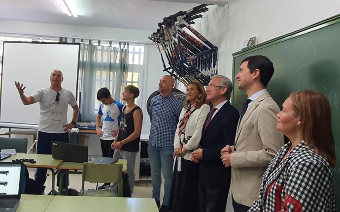 Visita al Instituto de Enseñanza Secundaria San Fernando de Constantina