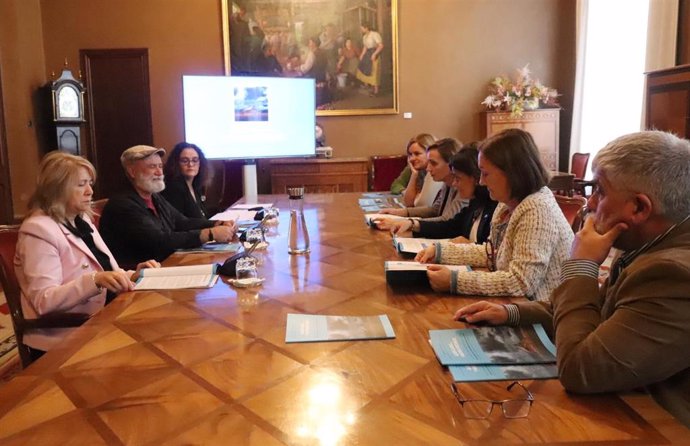 Presentación del Informe sobre la ayuda oficial para la cooperación descentralizada al desarrollo en Asturias