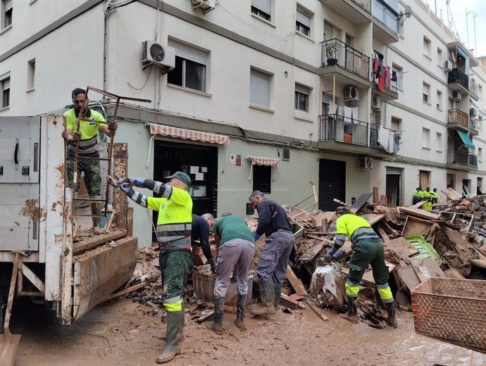 Trabajo voluntarios del servicio de Gandía