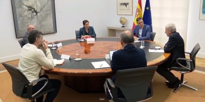 Reunión de Pedro Sánchez con la Plataforma del Tercer Sector.