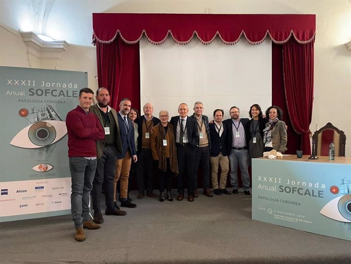 Foto de familia de las XXXII Jornadas de la Sociedad de Oftalmología Castellanoleonesa