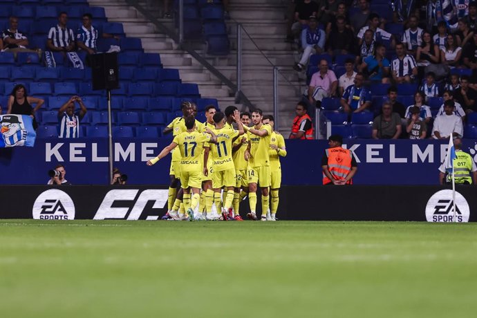 Archivo - Ayoze Perez of Villarreal CF celebrates a goal during the Spanish league, La Liga EA Sports, football match played between RCD Espanyol and Villarreal CF at RCDE Stadium on September 26, 2024 in Barcelona, Spain.