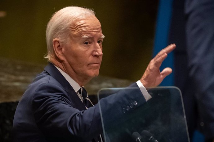 Archivo - 24 September 2024, US, New York: US President Joe Biden waves after his speech at the opening of the 79th General Debate of the UN General Assembly. Photo: Michael Kappeler/dpa