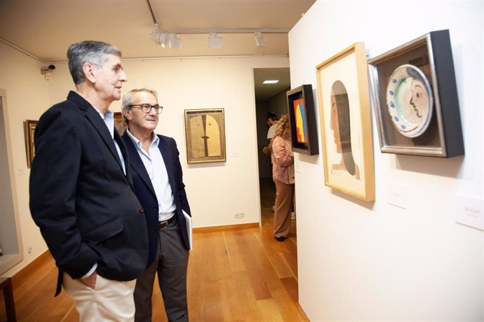 Inauguración de la exposición 'Ángeles Ortiz en la Colección de González-Trevijano'.