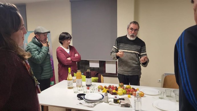 Primera reunión de la Biblioteca de Semillas de Valladolid, proyecto impulsado por Ecologistas en Acción.