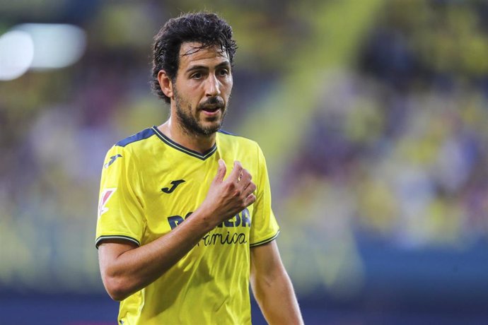 Dani Parejo, en un partido con el Villarreal CF.