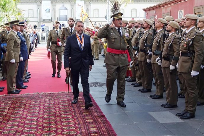 Celebración de los actos del Día de las Fuerzas Armadas en Santa Cruz de Tenerife