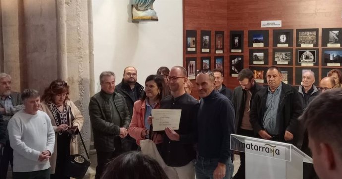 Representantes de Chunta Aragonesista este domingo en la localidd turolense de Ráfales