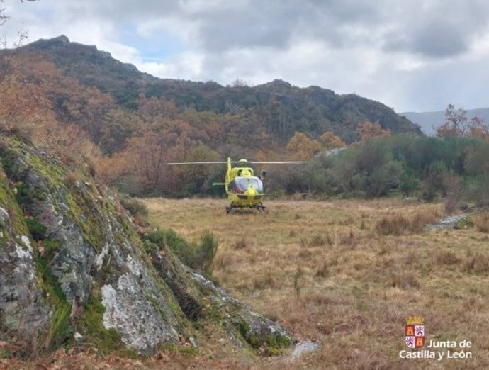 Rescatada una senderista de 77 años en Galende (Zamora)