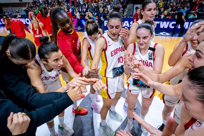 La selección española femenina de baloncesto